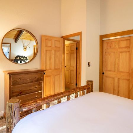 Bear'S Lair By Avantstay 3Mins From Bear Mountain Ski Resort Velké Medvědí jezero Exteriér fotografie